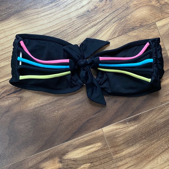 Bikini Top - Picture 2 of 2